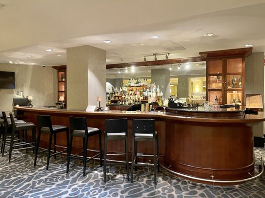 Crowne Plaza Cabana
